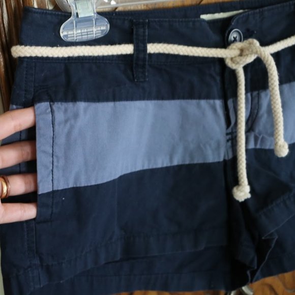 3/$15 OLD NAVY Nautical Colorblock Striped Cotton Shorts - Size 2 - Picture 11 of 16